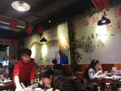 大堂-三个渔夫·蒸汽海鲜(小白楼店)