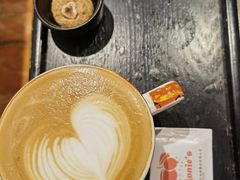 -安妮意大利餐厅(世贸天阶店)