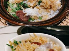 特色腊味煲仔饭-百年果林椰子鸡(中洲店)