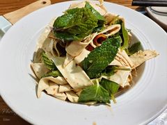 薄荷豆皮-蜗牛的家旅行主题云南菜餐厅.小酒馆(护国寺店)