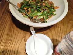 -爱碗亭·鲜炒湖南菜(壹城中心店)