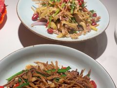 -首秀·四川料理(吾悦广场店)