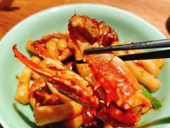 梭子蟹炒年糕-弄堂里·寻味杭州(湖滨银泰in77C区店)