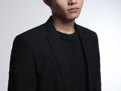 -iF摄影•全家福•证件照•形象照(南山店)