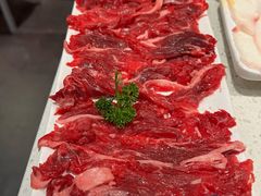 吊龙-牛村来人潮汕牛肉火锅(西单店)