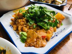-茅屋大酒店
