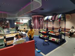 -奈尔宝家庭中心·亲子餐厅(北京东坝万达店)