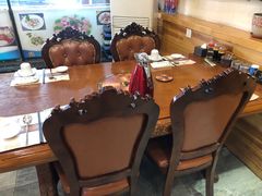 -青瓦餐厅·生鱼片·韩园烤肉(西塔店)