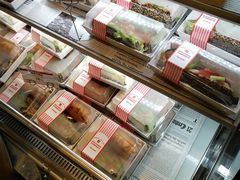 零售区-山崎面包(静安久光店)