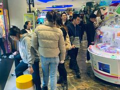 -反斗乐园π·电玩·高空拓展·蹦床(龙华天虹店)