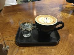 -The Coffee Academïcs(铜锣湾店)