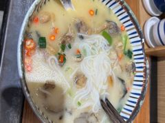 -鲜越鲜鱼粉(财富购物中心店)