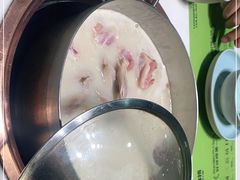 -洪氏嗨捞·猪肚鸡火锅(阳光天地店)