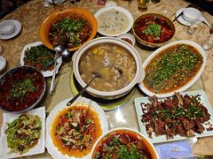 -前小桔亲子创意农场·草莓采摘·露营烧烤