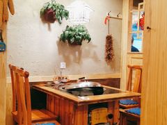 -粘豆包铁锅炖二部(温泉街店)