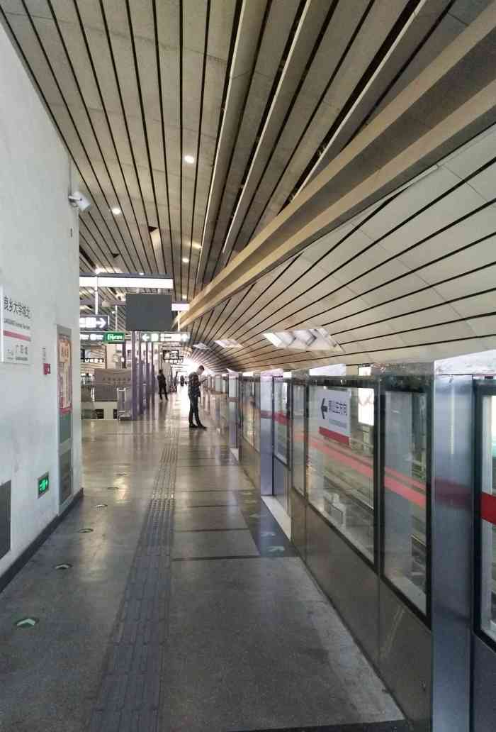 良乡大学城北(地铁站)-"#点评有礼# 良乡大学城北站周边目前也都.