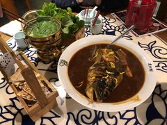 -卢大鲜鱼头捞饭(美利广场店)