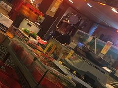 门面-鲜入围煮花胶鸡海鲜火锅