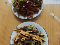 -美顺香食府鱼头老店(雪野湖店)