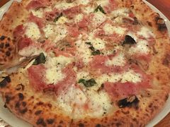 黑松露披萨-Malena玛莲娜