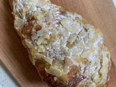 杏仁可颂-西点坊(浦东香格里拉店)