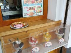 -Lia Cafe Bar Restaurant松山咖啡屋