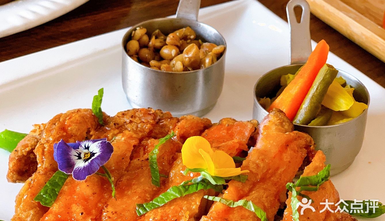 美式复古环境～在这里对西餐重新定义🍴