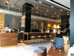 大堂-星巴克(深圳布吉万象汇4F店)