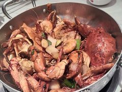 -七欣天香辣蟹火锅(闵行浦江欢乐颂店)