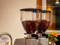 -Line 咖啡(石厦花园店)