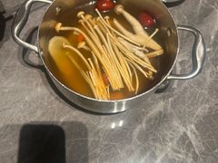 -德天肥牛海鲜火锅(城西银泰店)