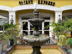 -火车头法国西餐厅