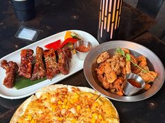 -锅炉咖啡·西餐·音乐酒厂