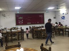 大堂-花悦农庄 | 烧鸡·竹筒饭(沙迳高沙温泉香溪堡店)
