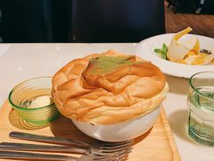 -港丽餐厅(高德置地店)