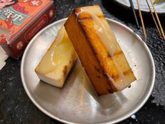 -何妹湿辣牛肉·粤式烧烤砂煲(桂雅路店)