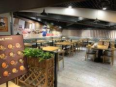 大堂-吴草鸡爪오초닭발韩食堂(融恒盈嘉中心店)