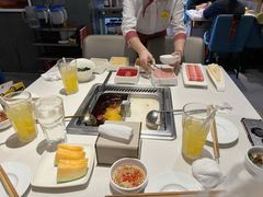 -海底捞火锅(长宁路龙之梦店)