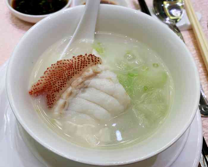 新阳东大酒楼-"新阳东酒店, 以前很气派的一家店 不."-大众点评移动版