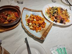 -鑫巴蜀小镇 · 水煮鱼专研店(玉桥店)