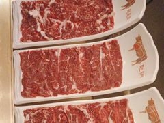 -左庭右院鲜牛肉火锅(金山万达店)