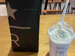 -星巴克臻选(济南万达店)