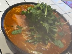 -肥汁米蘭香港米线(长宁来福士店)