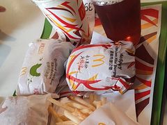 -麦当劳(垡头西路店)
