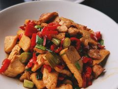 豆干炒三层肉-鑫悦楼煎蟹·16年海鲜大排档