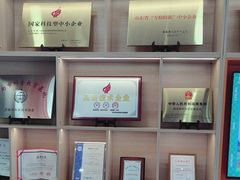 -艾克瑞特AI机器人·少儿编程·人工智能通识教育·STEAM教育(伟东校区)