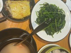 -莲餐厅·湖北菜·潜江小龙虾店(愚园路店)