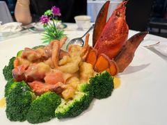 芝士黄油焗波士顿龙虾-老洋房花园饭店(绍兴路店)