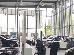 -上海可达汽车销售服务有限公司