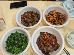 -笨罗卜浏阳菜馆(龙华鹏润达店)